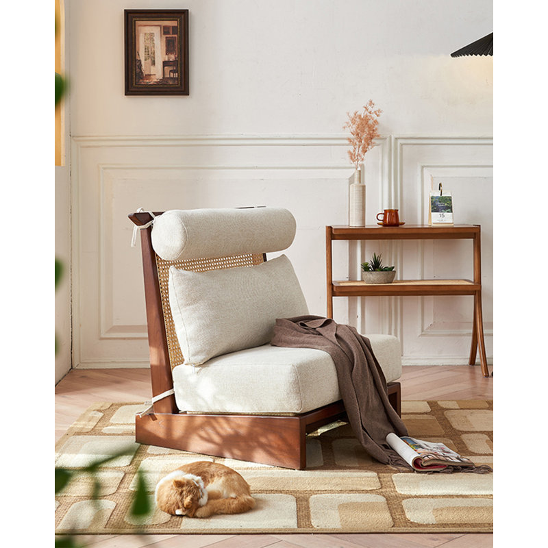 Chaise de loisirs simple en bois massif de style nordique