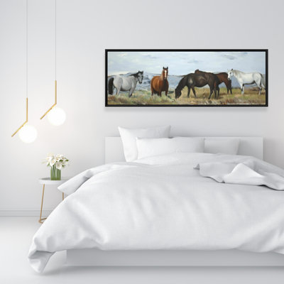 «Rustic Horses in Meadow» sur toile | Art encadré Home Decor