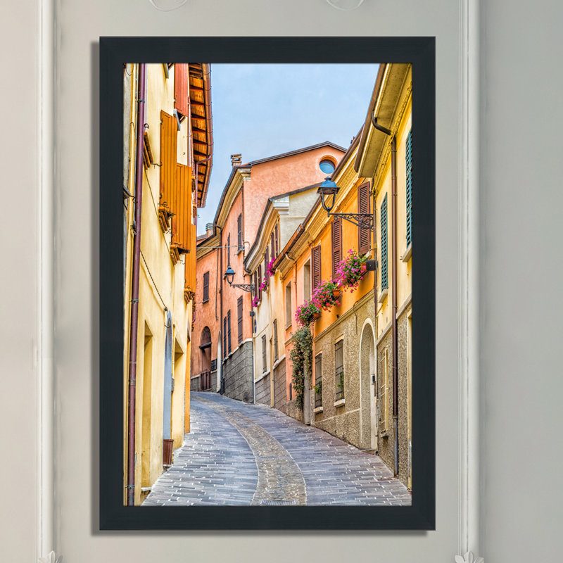 « european alley 2 », reproduction de photo encadrée, H 39,5 po x l 27,5 po x P 0,75 po
