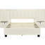 Lit confortable tapissier beige pour grand lit avec tête de lit surdimensionnée et tablettes pratiques avec rangement fonctionnel-2095796246