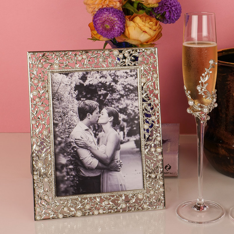 Eleanor Metal Picture Frame, 5" x 7", Silver