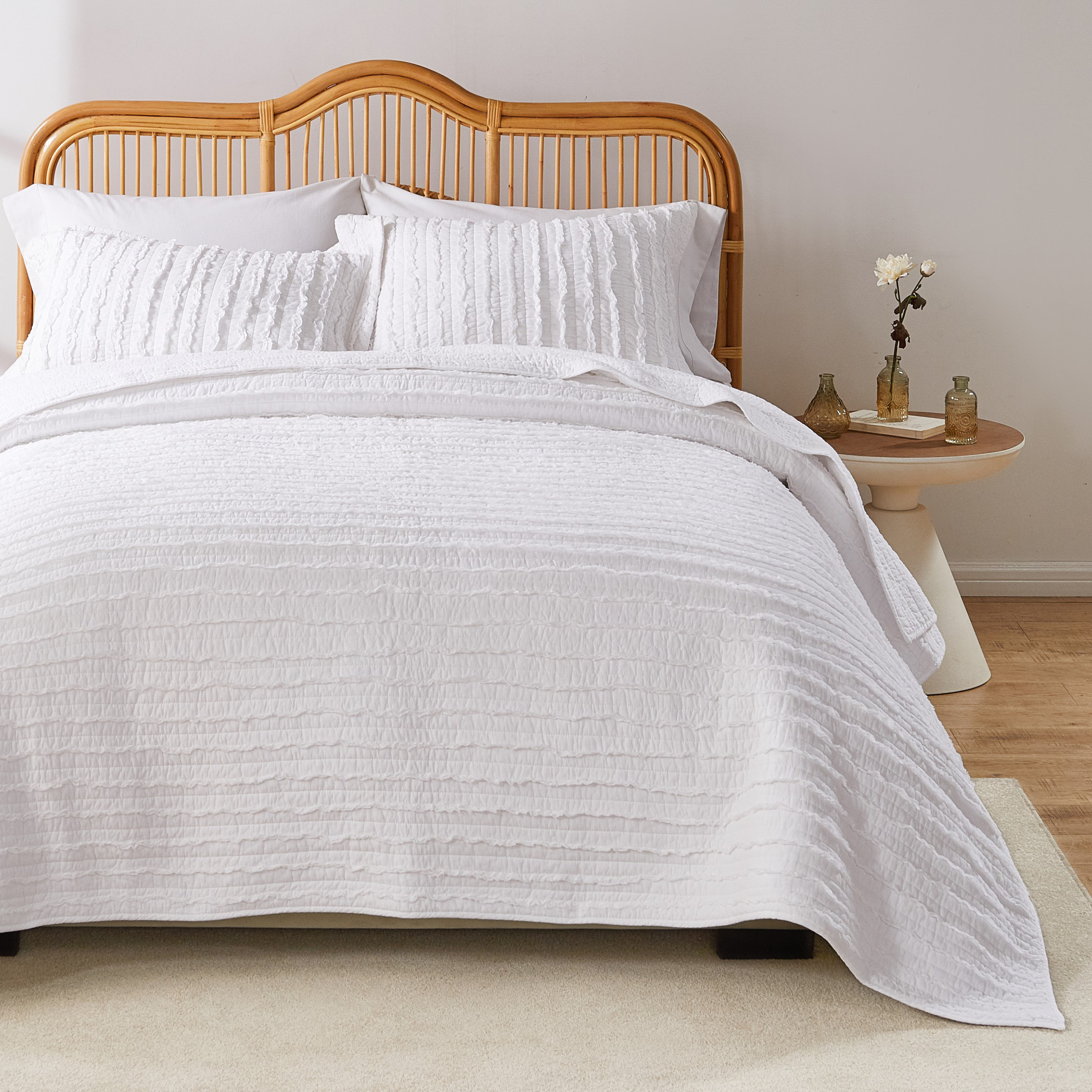 Greenland Home Fashions Ruffled Modern farmhouse Quilt Set & Reviews ...