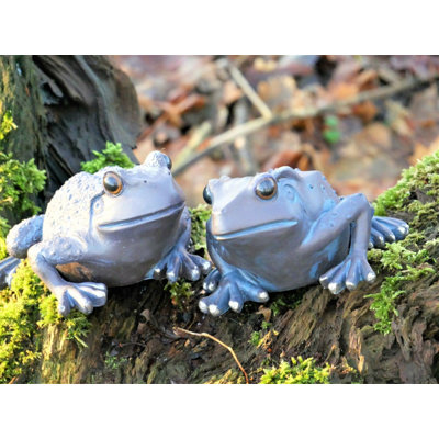 Hagy Plastic Garden Statue