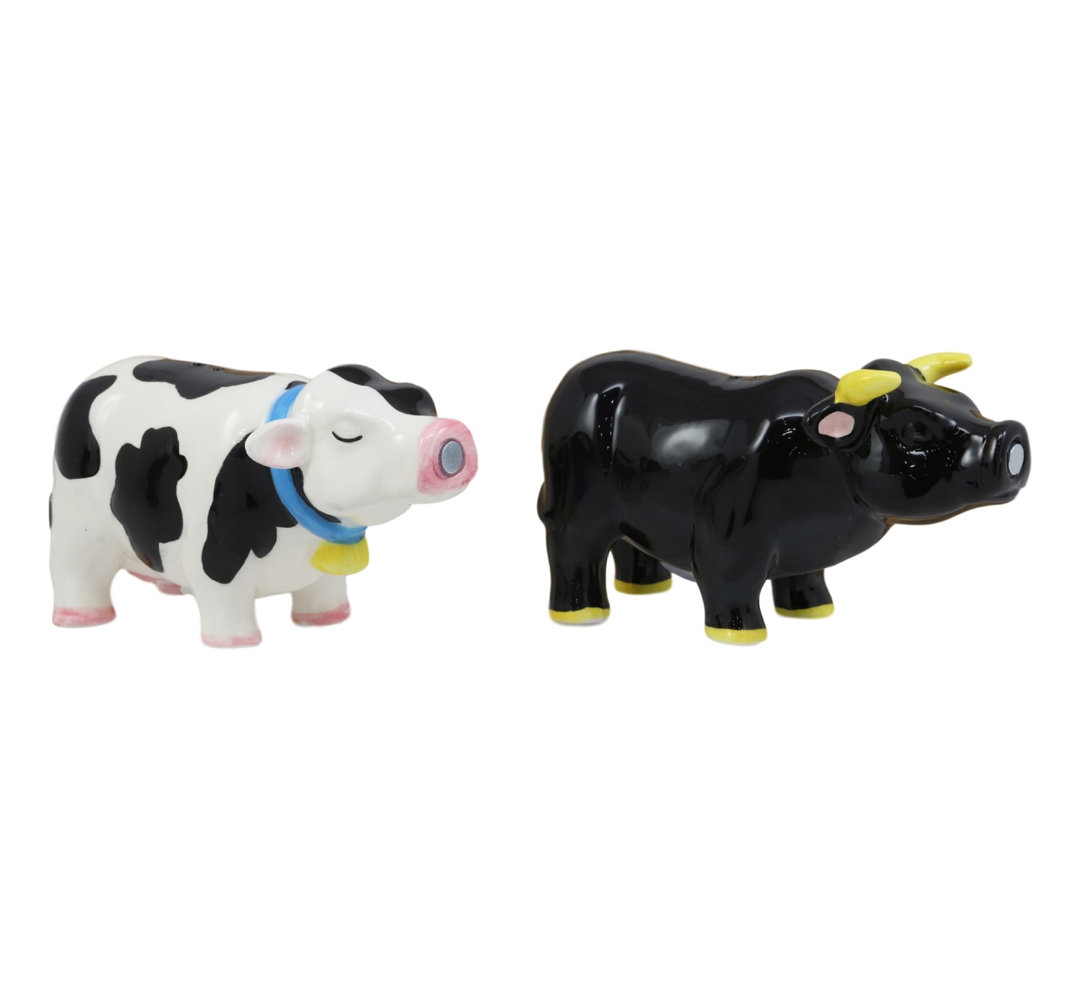 Buonomo Bovine Cattle Love Affair Kissing Bull and Cow Salt and Pepper Shaker Set Rosalind Wheeler