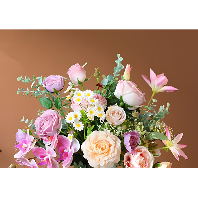 Composition d'assortiment mixte dans un vase