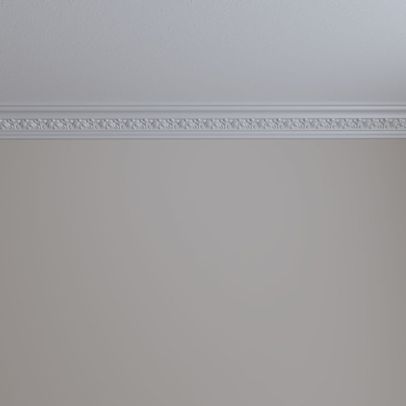 White Polyurethane Decorative Crown Moulding 94.5"