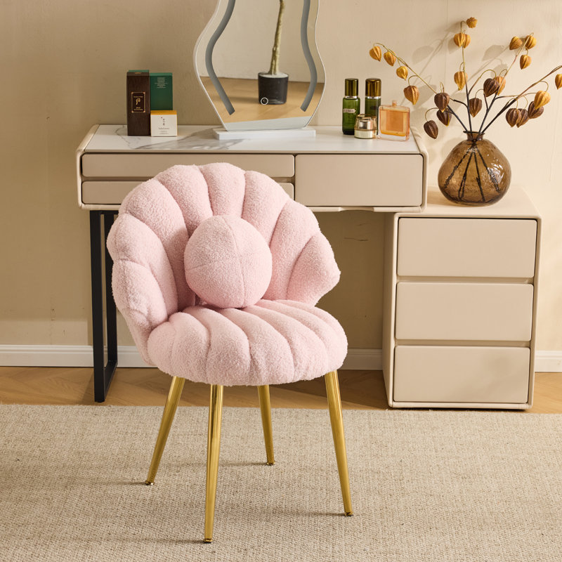 Lemley Shell-Shaped Vanity Chair, Pink