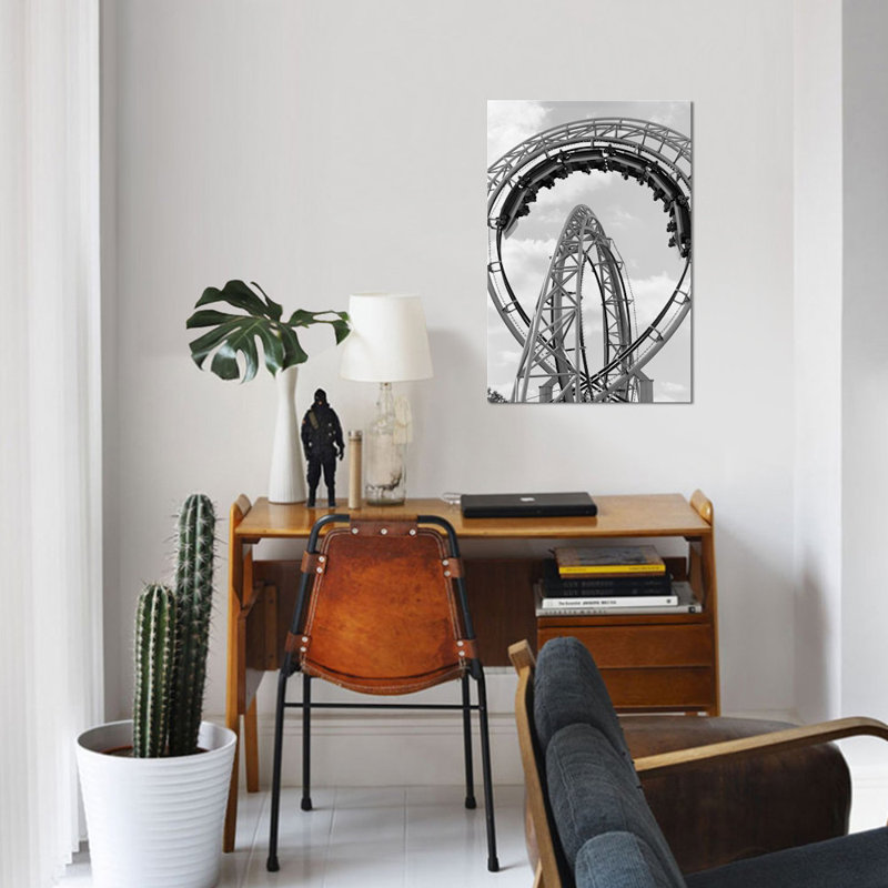 «1970s Roller Coaster Amusement Park Ride», reproduction de photo sur toile tendue, H 40 po x l 26 po x P 1,5 po