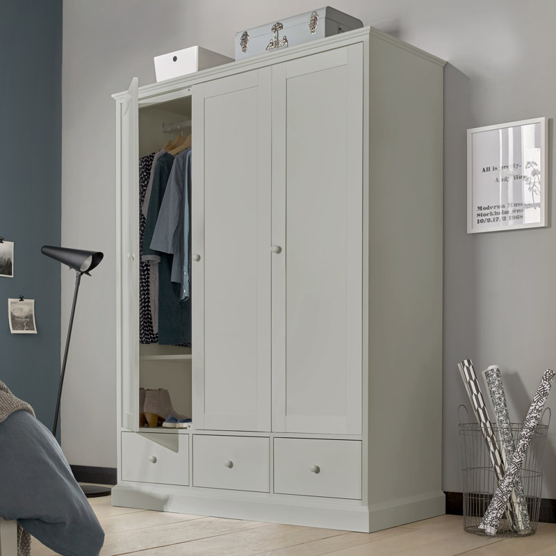 Carolina Triple Wardrobe, Soft Grey