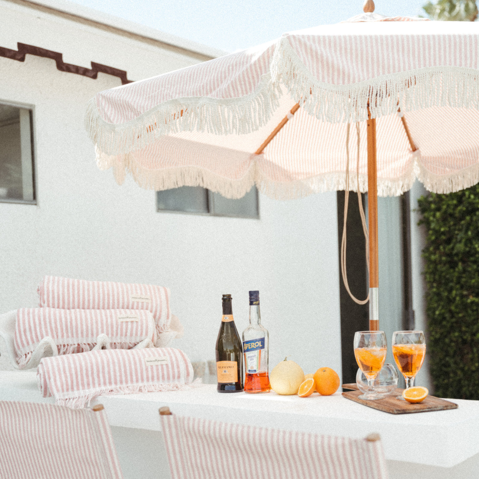 Amy 0'7'' Market Umbrella, Pink