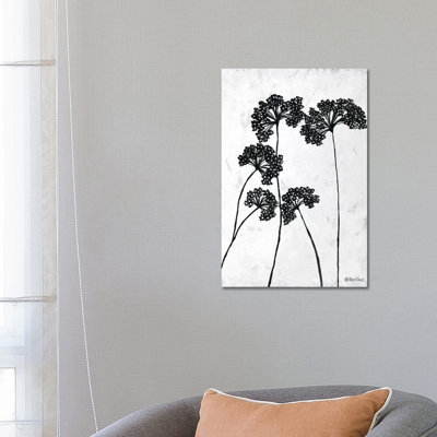 Queen Anne's Lace I by Roey Ebert - Painting on Canvas