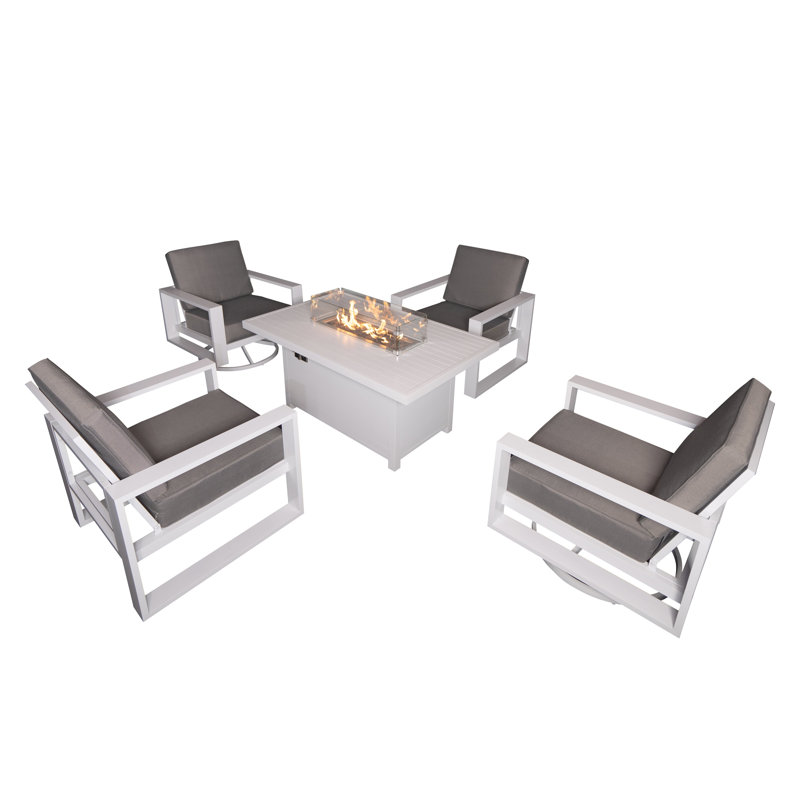 Ensemble repas extérieur pour 4 personnes Makensy, H 25,2 po x L 55,11 po x l 33,46 po