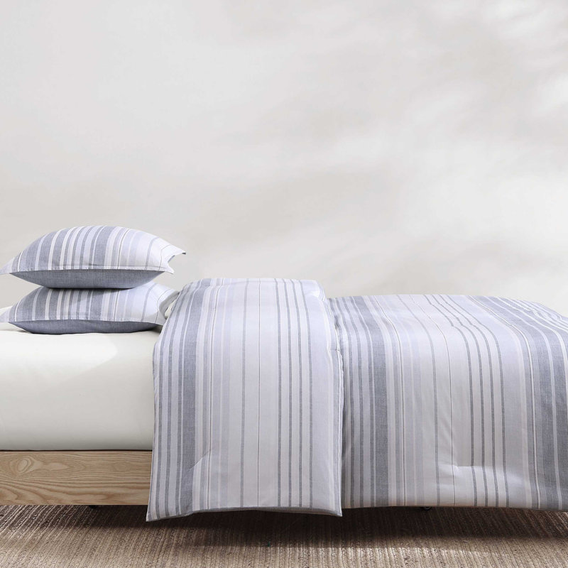 Tommy Hilfiger Bold Stripe Textured Cotton Grey Comforter Set, 3, King Comforter + 2 Standard Shamps