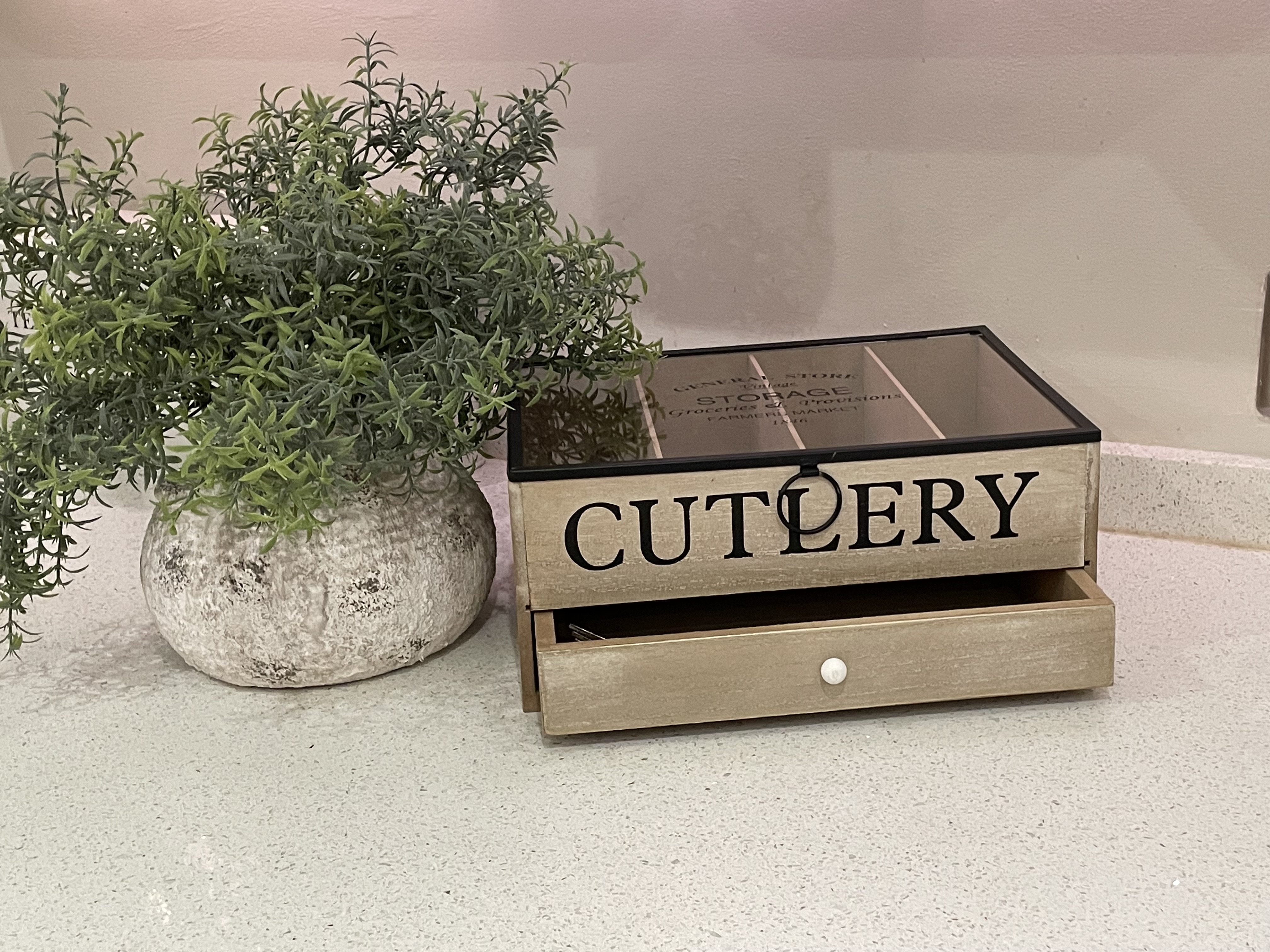 Drawer　Cutlery　Union　Box　with　Rustic　Storage