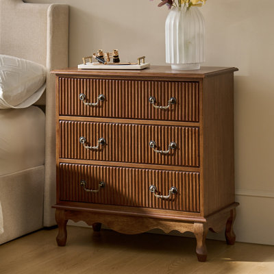 Gulfasa Transitional 28"W 3-Drawer Solid Wood Fluted Chest with Built-In Power Outlet and Simple Assembly