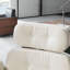 Chaise de bureau pivotante moderne à haut dossier avec accoudoirs réglables