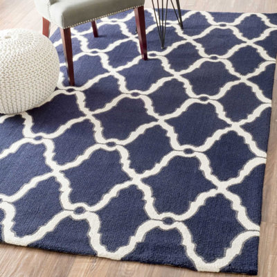Nesmith Geometric Indoor Rug