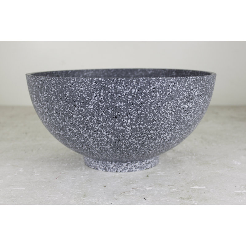 Leonia Pot Planter