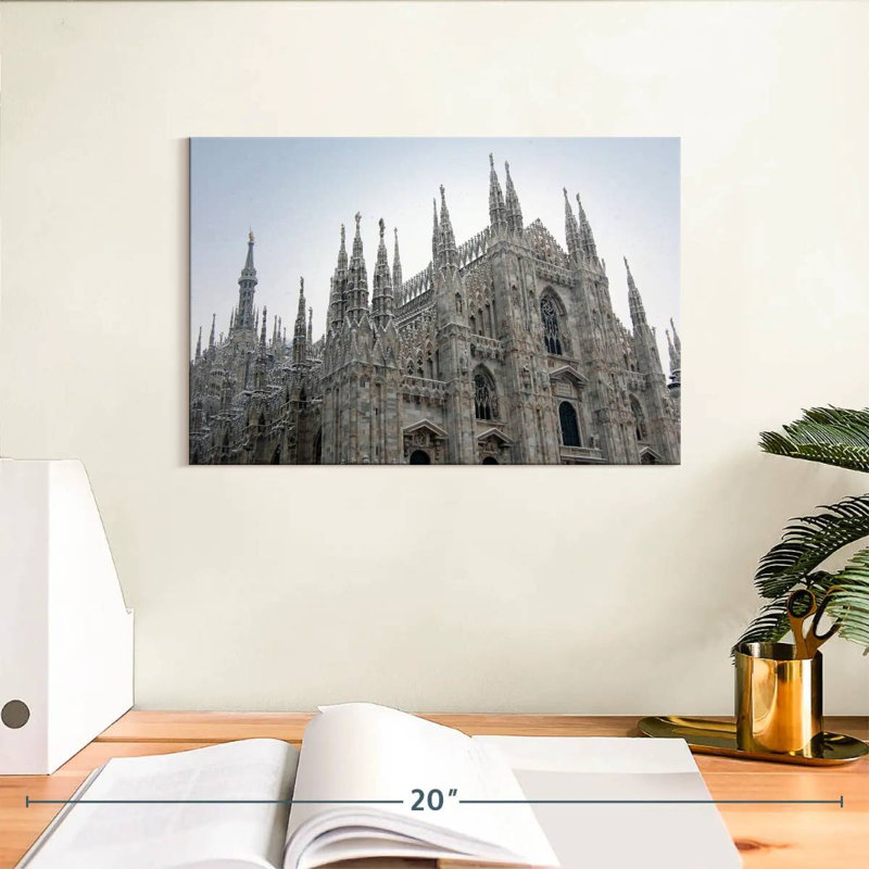 Ravi, cathédrale de Milan, H 8 po x l 12 po