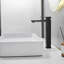 Robinet de lavabo vasque de salle de bain monocorps et monocommande-107439082