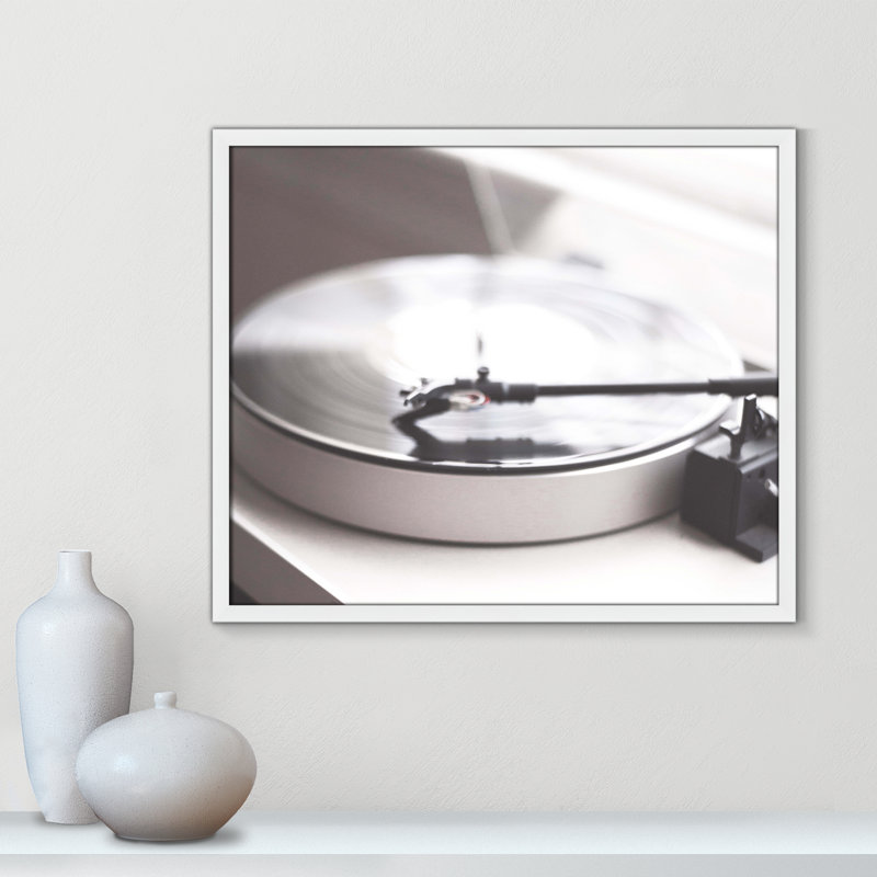 Spinning - photographie, H 21,5 po x l 25,5 po x P 1,25 po, Cadre blanc satiné