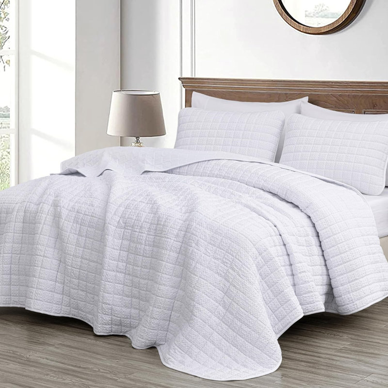 Wilmer Waffle Weave Textured Quilt Set, Queen Quilt + 2 Standard Pillow Shams