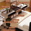 Bureau au-dessus de lit réglable en hauteur en bois massif 92,91 "Beige-130088669
