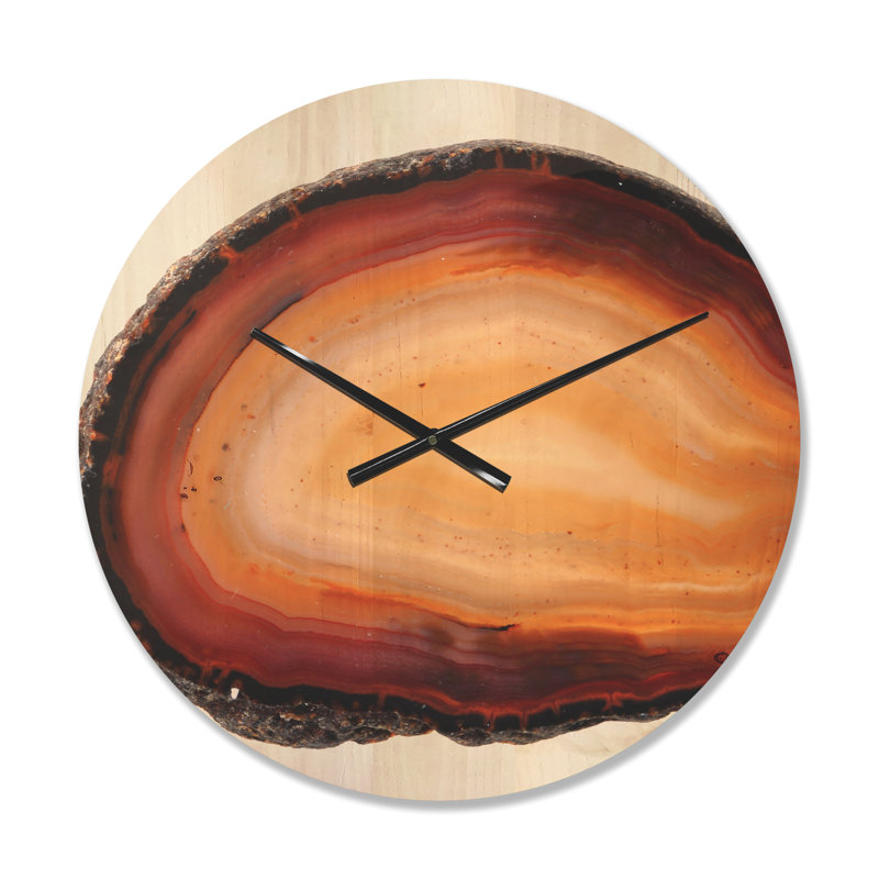 Agate brune isolée - Horloge murale moderne en bois, Moyenne
