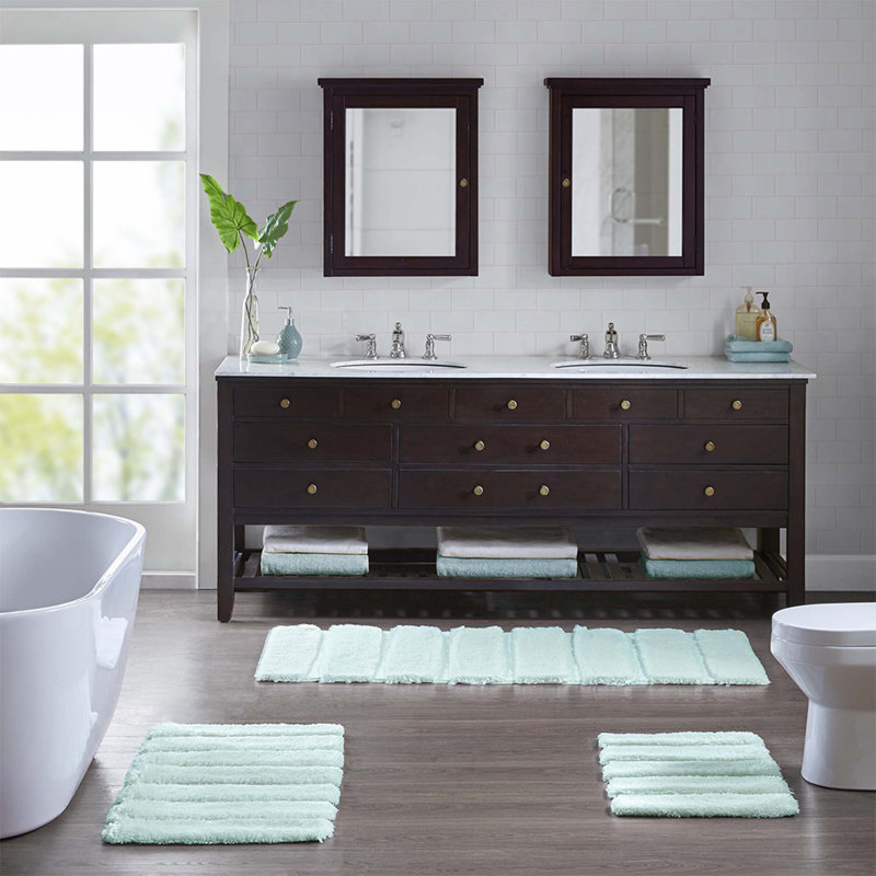Non-Skid Resistance Tufted Bathroom Rug, Seafoam, 21"W x 34"L