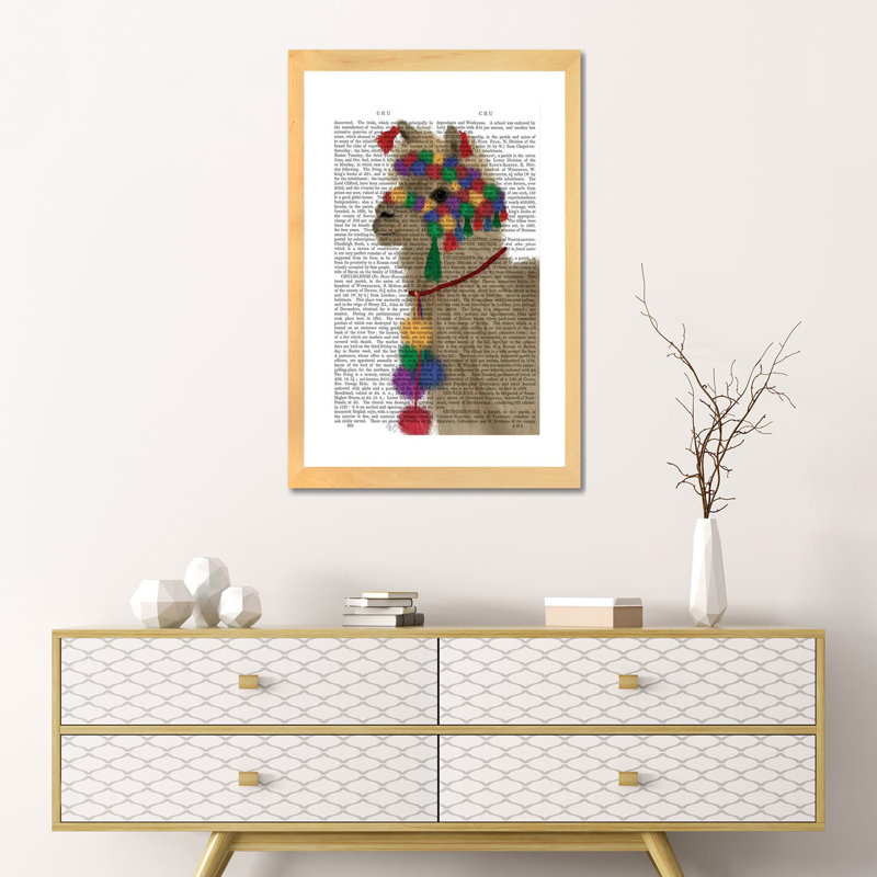 «Llama Lush II» par Fab Funky - impression d'art graphique, Blanc, H 32 po x l 24 po x P 1 po, Papier encadré doré