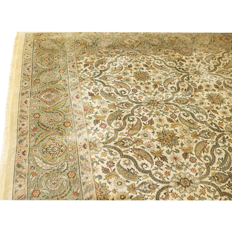 Hand Knotted Wool Area Rug in Gold And Green