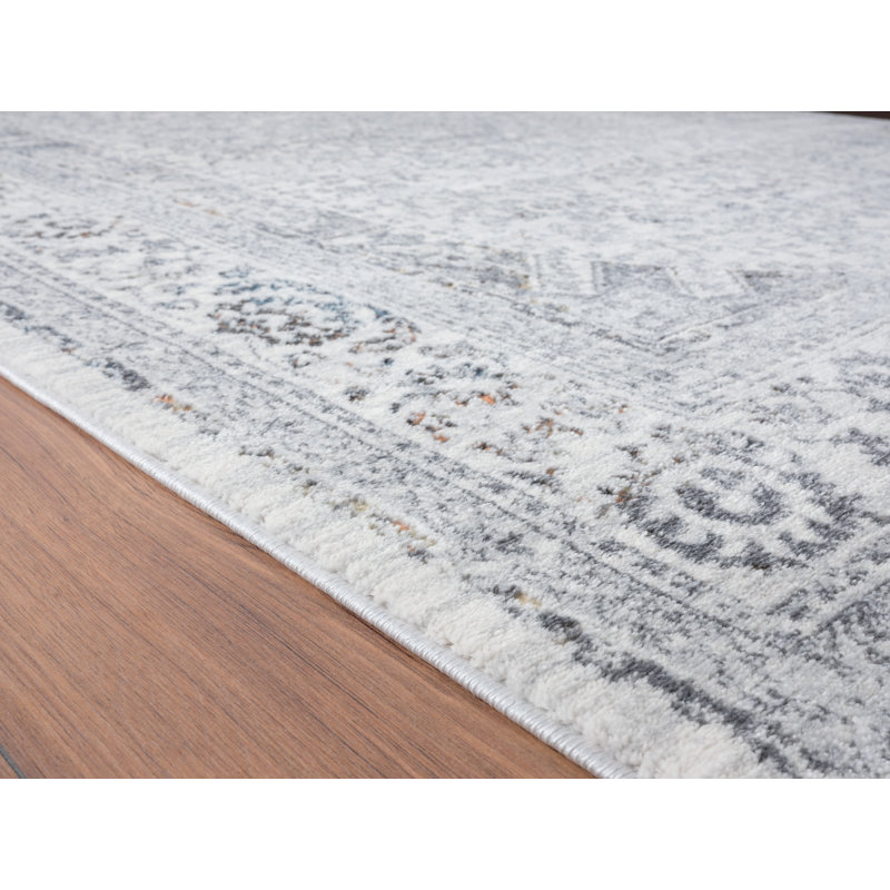 Schuster Oriental Indoor Rug, Rectangle 5'3" x 7'2"