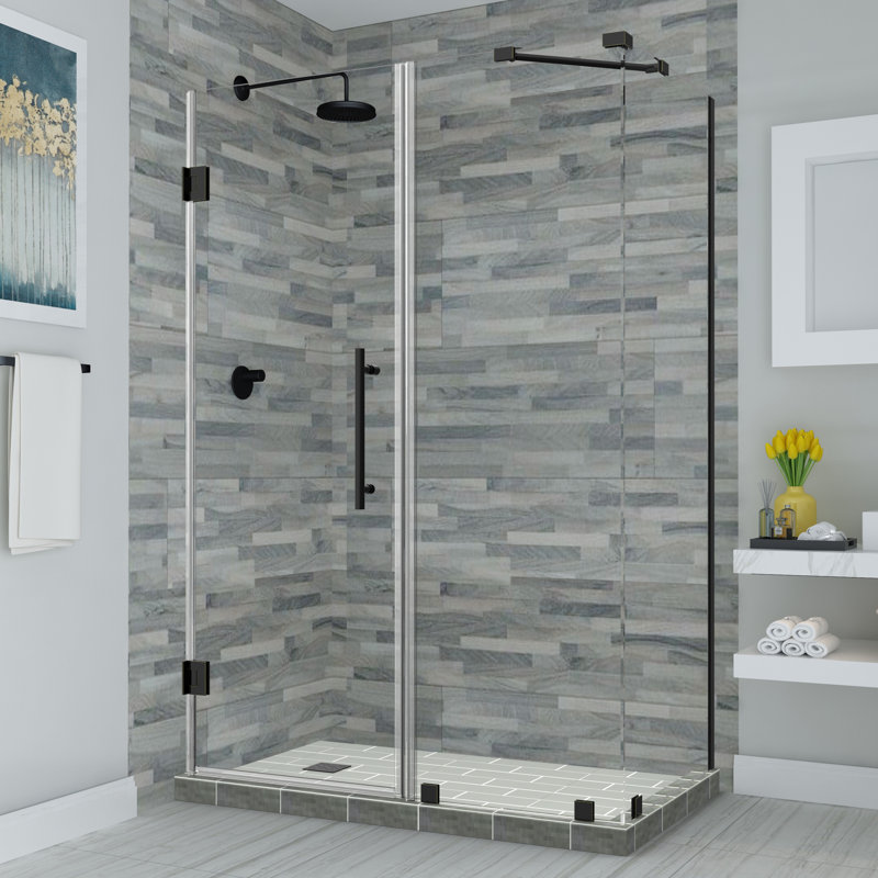 Cabine de douche rectangulaire à charnière sans cadre 58,25 po x 72 po Bromley