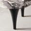 Table basse légère et luxueuse