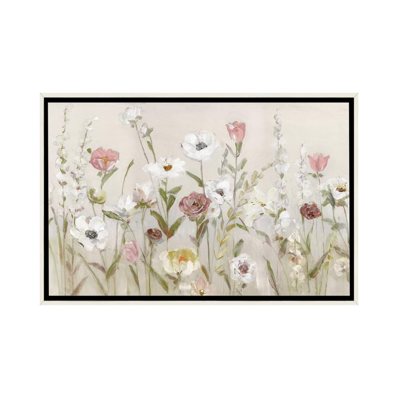 «Bloomin Around» par Sally Swatland, impression, H 32 po x l 48 po x P 1,5 po, Toile encadrée flottante blanc vieilli, Non