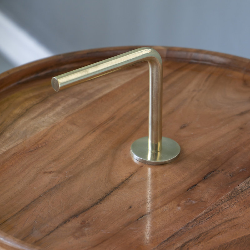 Table d'appoint en bois d'acacia avec pieds en acier à trépied