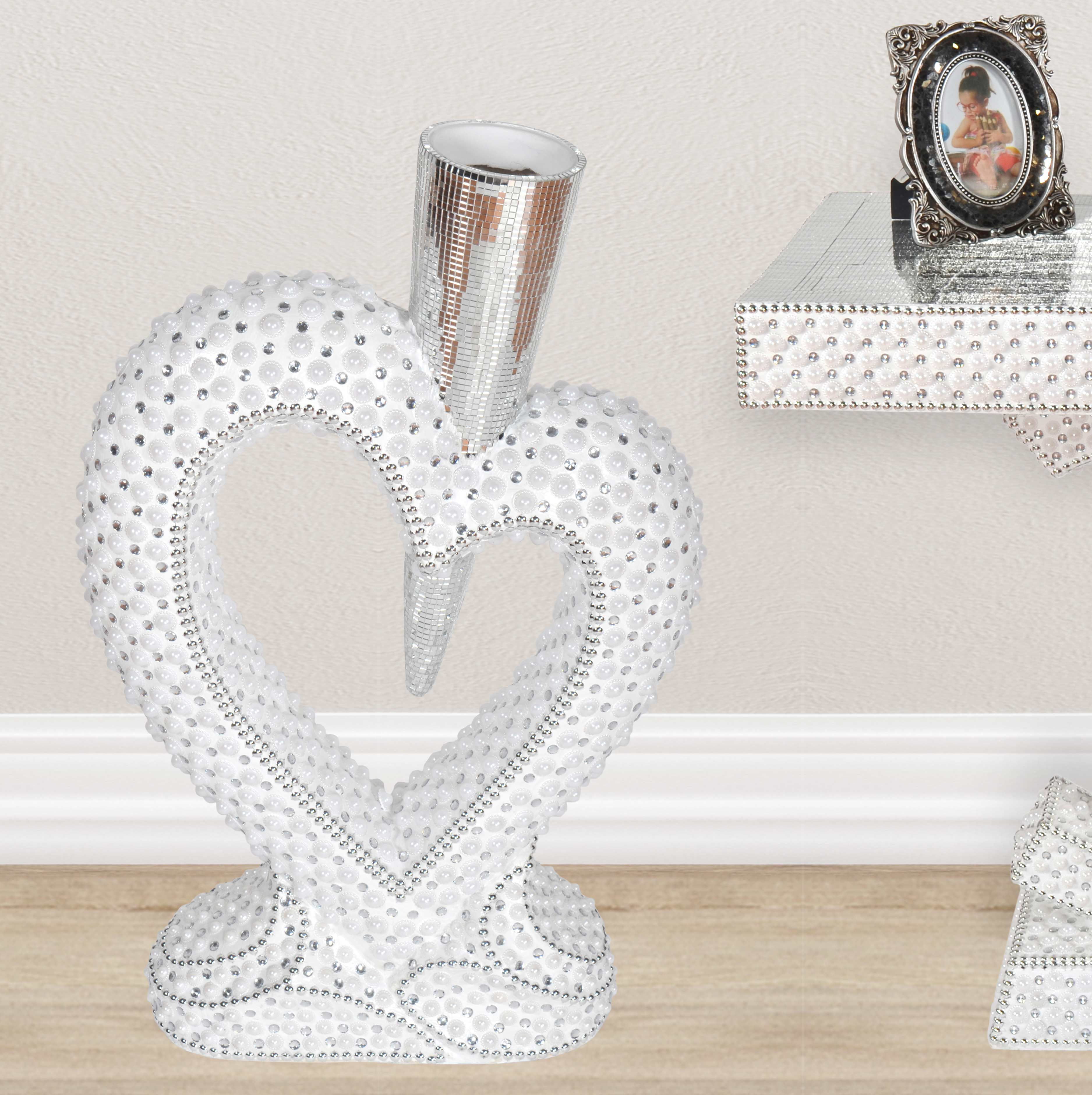 House of Hampton Durgin Heart Floor Vase & Reviews - Wayfair Canada