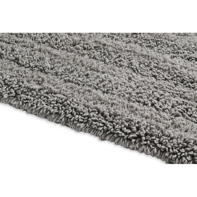 Genieve Cotton Blend Bath Rug, Silver