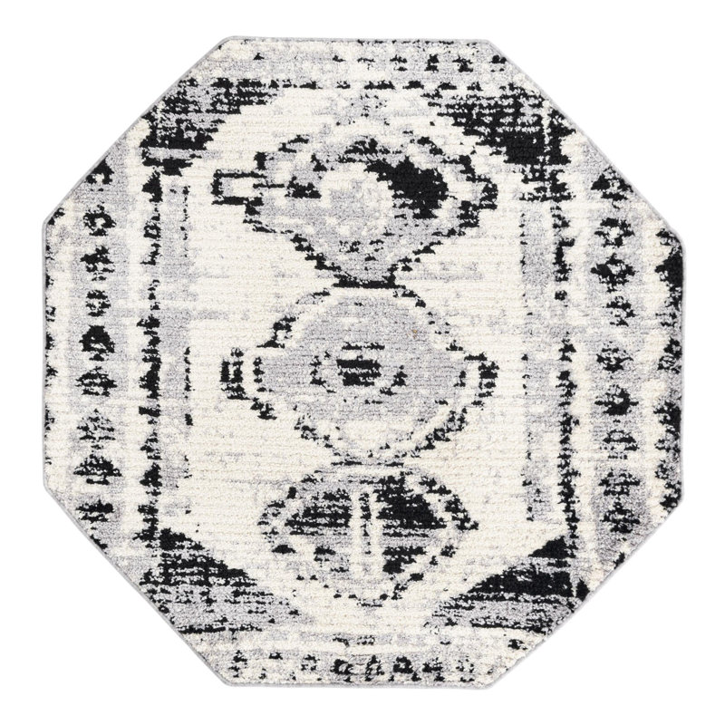 Ithalia Oriental Indoor Rug, Octagon 5'3" x 5'3"
