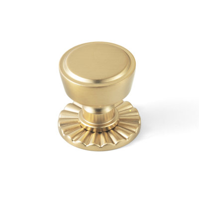 1.2" Circular Cabinet Knob With Scalloped Backplate-2317