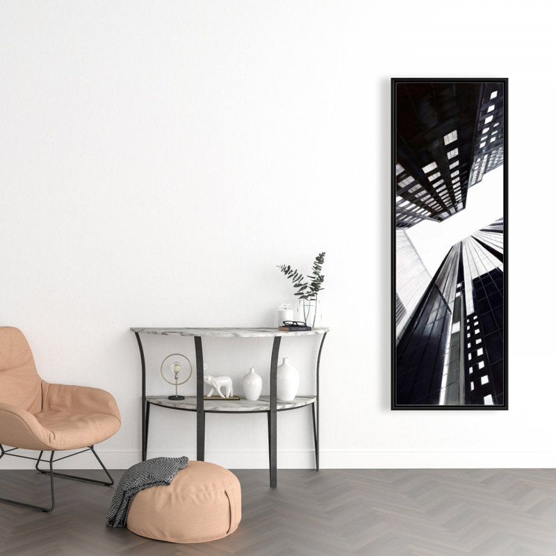 Toile basse vue sur la ville | Cadre contemporain blanc