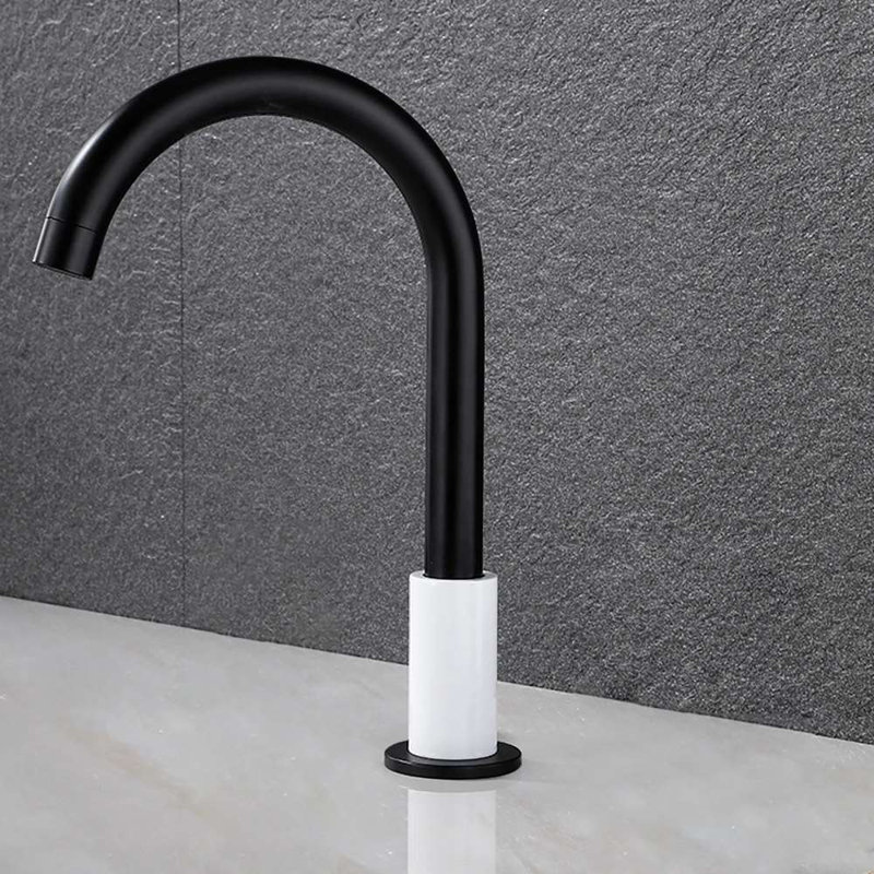 Robinet à capteur automatique sans contact FontanaShowers