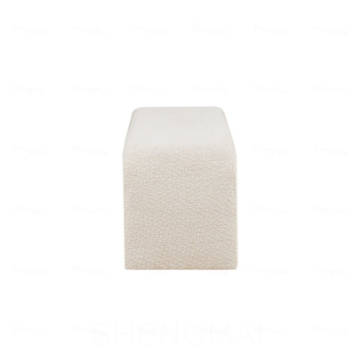 Boucle Crème Bench