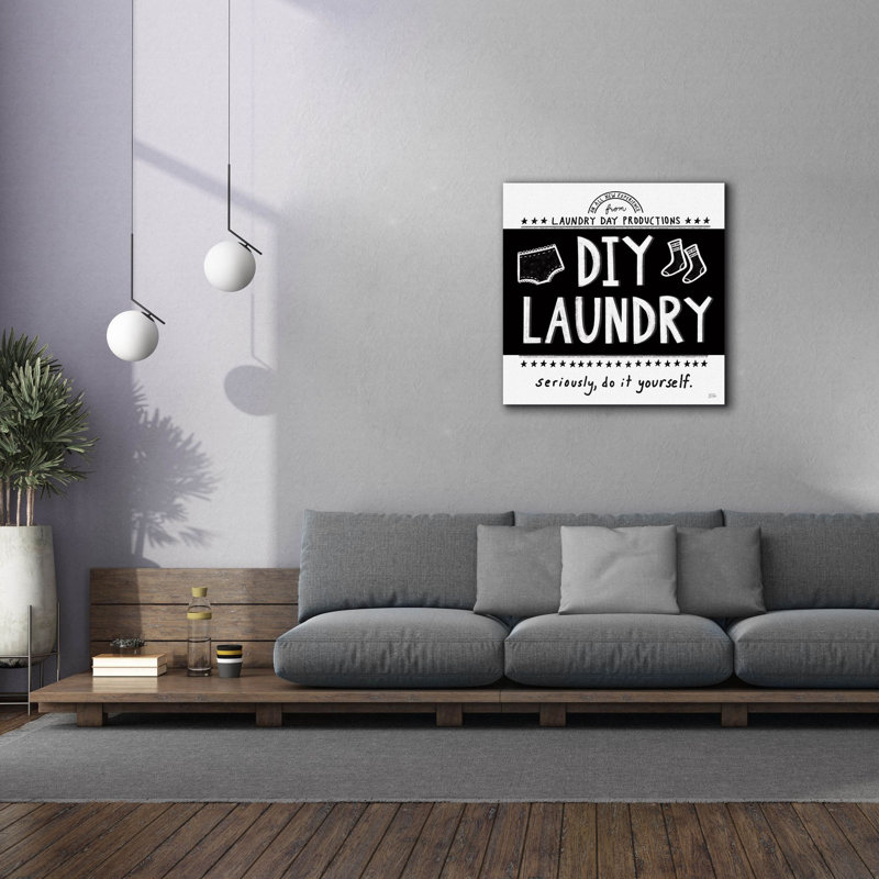 «Diy Laundry Bw» par Melissa Averinos, art mural sur toile, H 37 po x l 37 po x P 1,5 po
