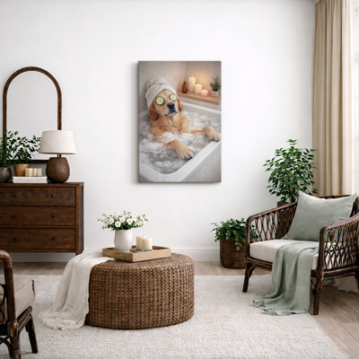 «Relaxing Golden Retriever Spa Bath», impression sur toile, impression sur toile encadrée