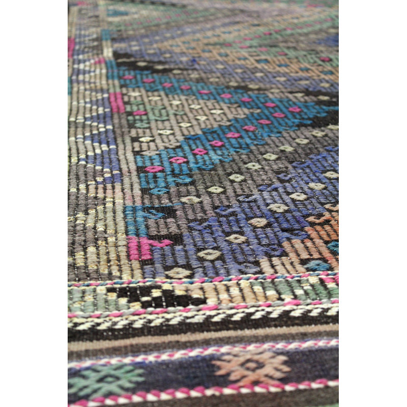 Jijim One-of-a-Kind 5'3" X 8'2" Area Rug