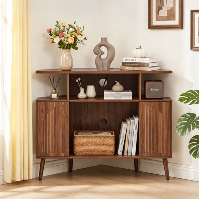 Armoire de coin 40 po, armoire de rangement en bois avec portes et tablette, armoire d'appoint multifonctionnelle peu encombrante pour la chambre à coucher du salon