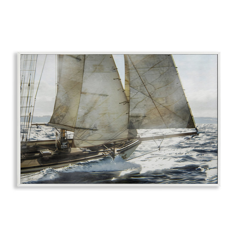 «Ship Sails In Motion», estampe numérique, design par LSR Design Studio, H 20 po x l 30 po