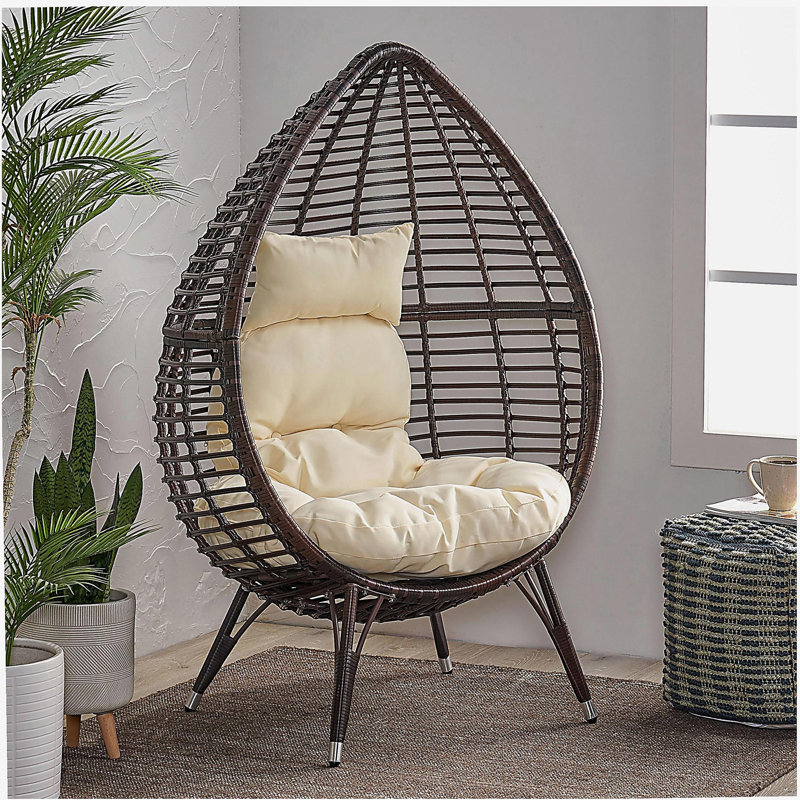 CUTTER TEARDROP CHAIR