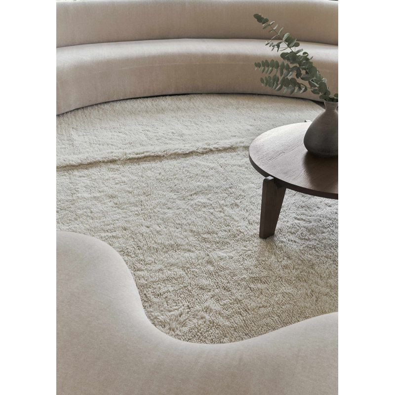 Sheep of the World Handmade Wool Area Rug, Rectangle 8'2" x 11'2"